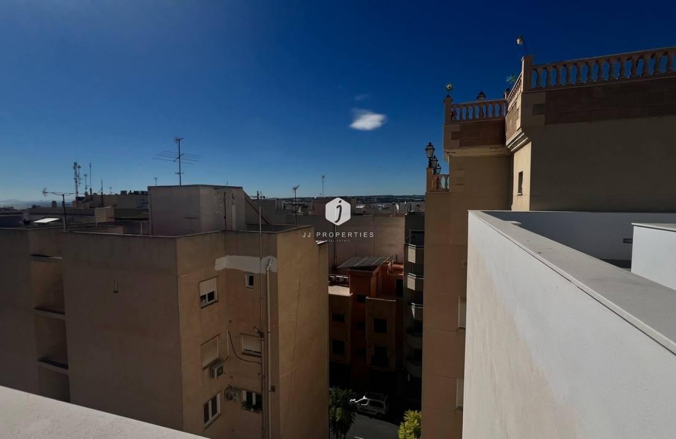Tweedehands - Appartement / flat -
Torrevieja - PARQUE DE LAS NACIONES