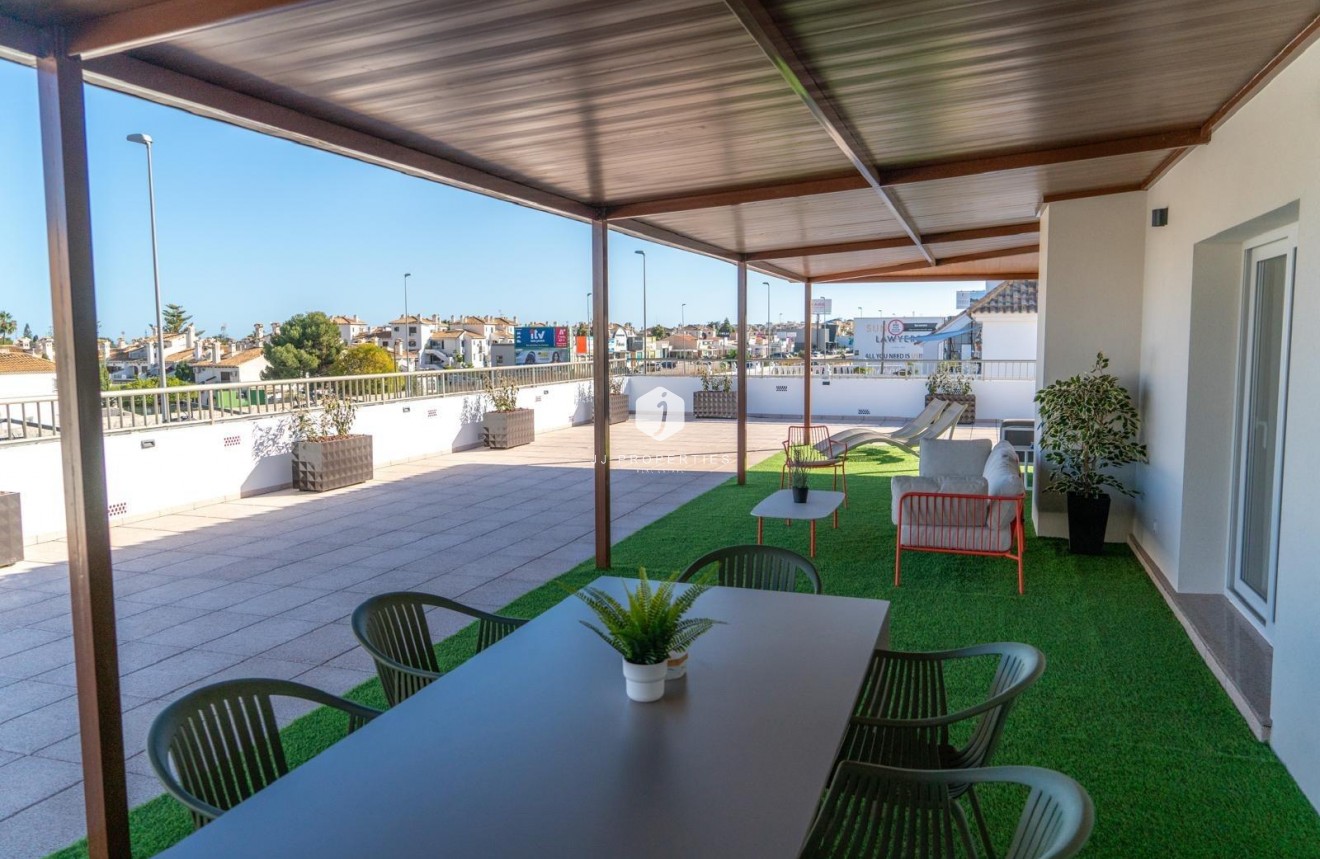 Tweedehands - Penthouse -
Orihuela Costa - La Regia