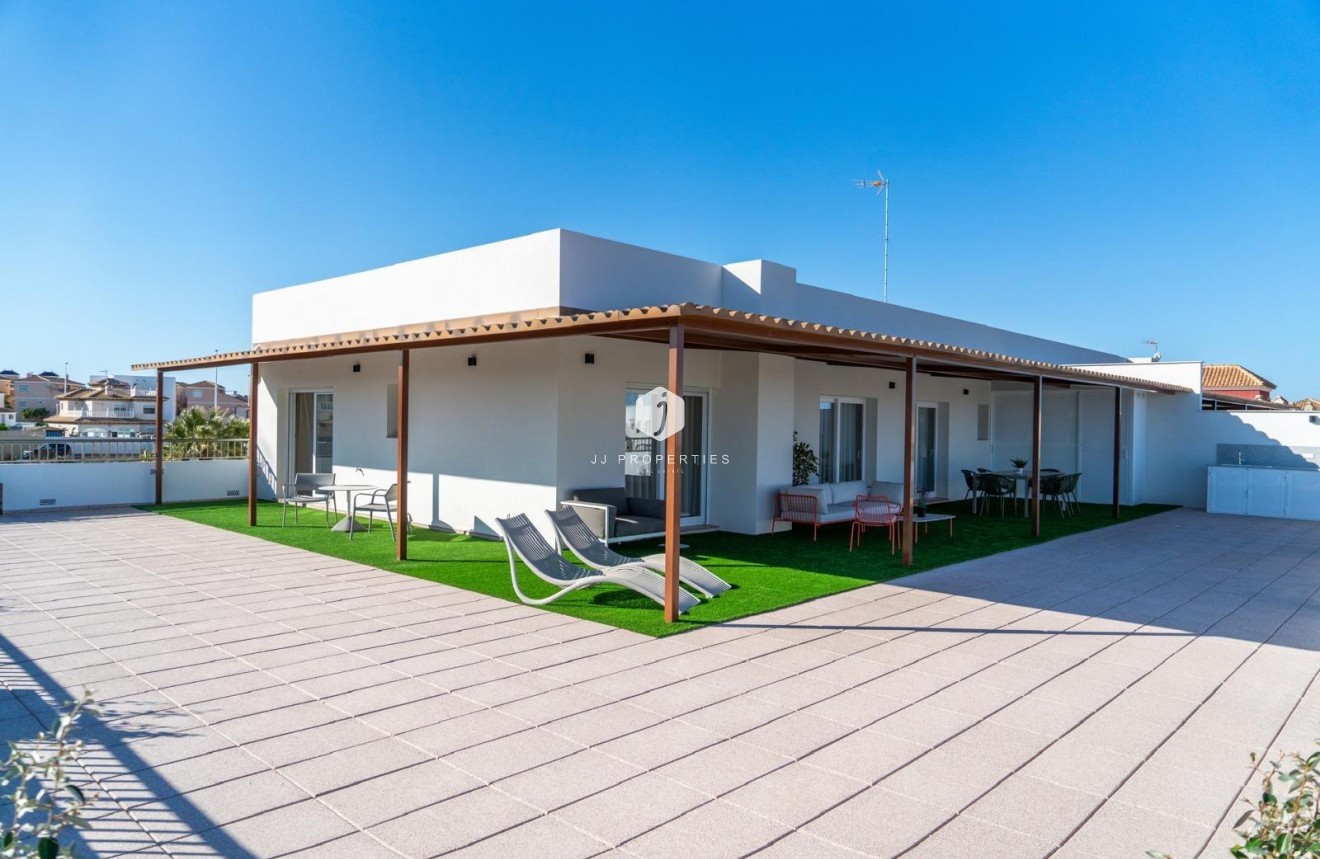 Tweedehands - Penthouse -
Orihuela Costa - La Regia