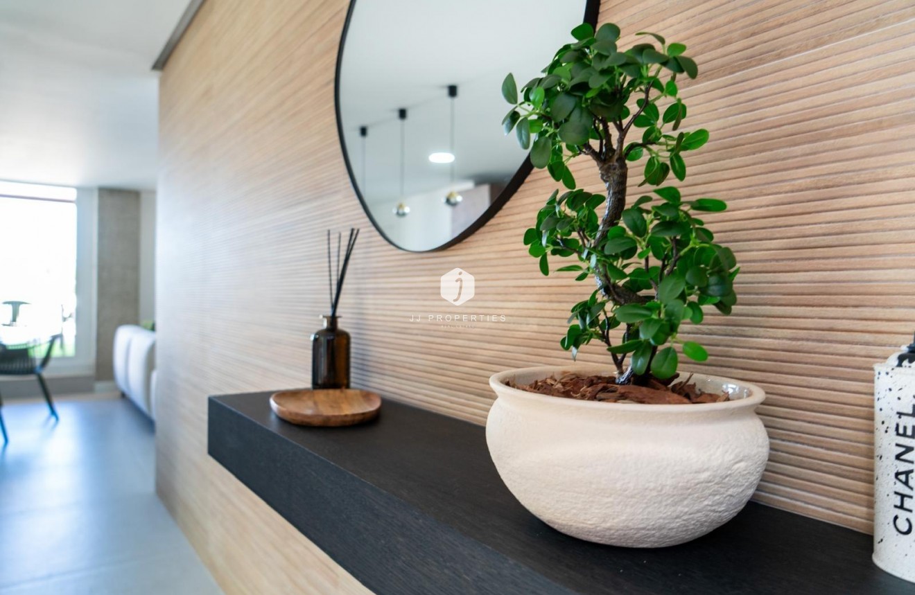 Tweedehands - Penthouse -
Orihuela Costa - La Regia