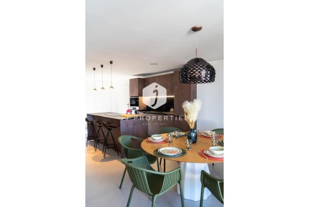 Tweedehands - Penthouse -
Orihuela Costa - La Regia