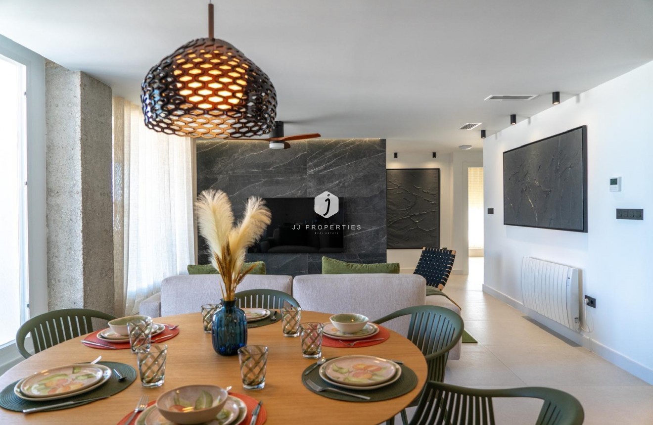 Tweedehands - Penthouse -
Orihuela Costa - La Regia