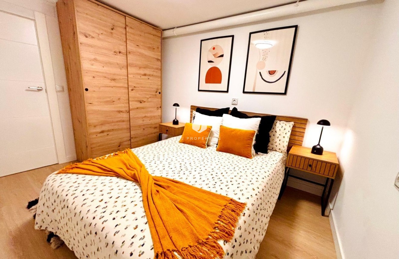 Tweedehands - Appartement / flat -
Torrevieja - Playa de los Locos