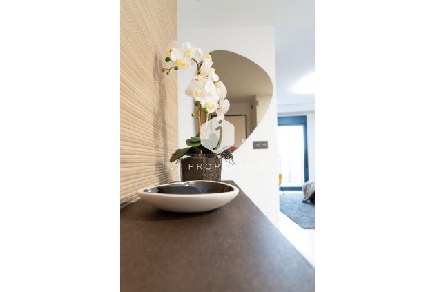 Tweedehands - Appartement / flat -
Torrevieja - La veleta