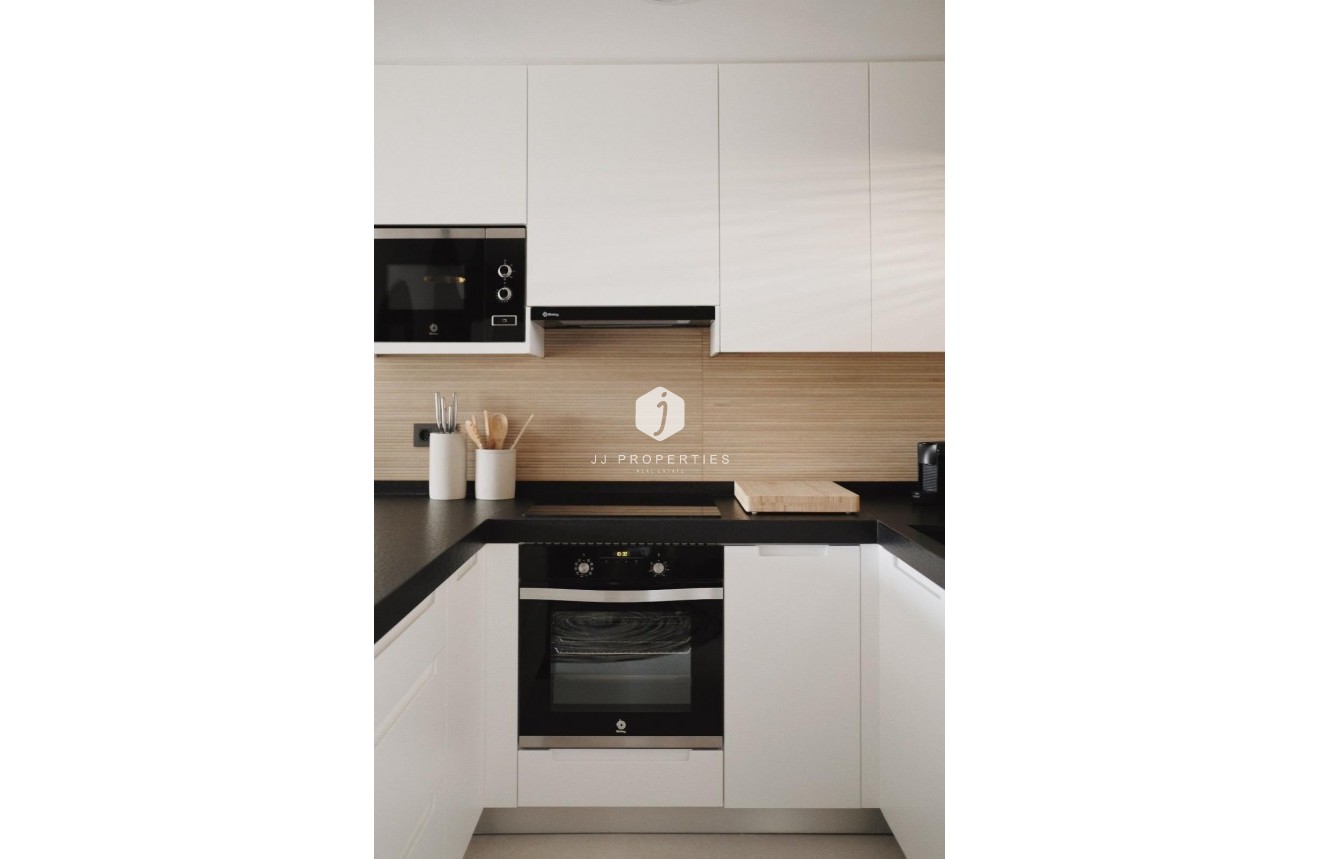 Tweedehands - Appartement / flat -
Torrevieja - La veleta