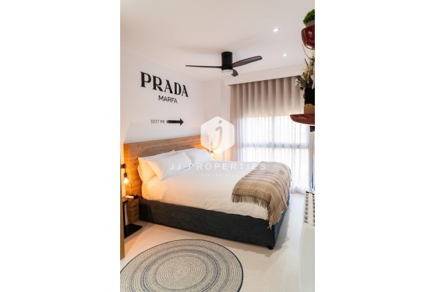 Tweedehands - Appartement / flat -
Torrevieja - La veleta