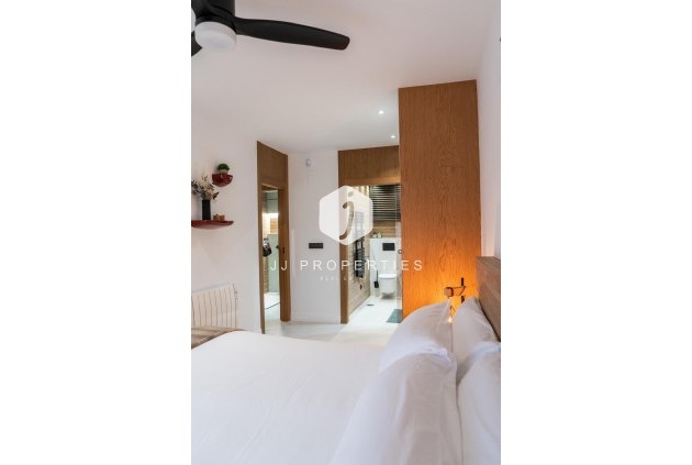 Tweedehands - Appartement / flat -
Torrevieja - La veleta