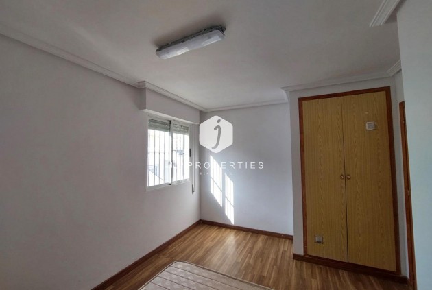 Tweedehands - Villa -
Torrevieja - Costa Blanca