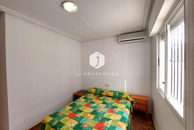 Tweedehands - Villa -
Torrevieja - Costa Blanca