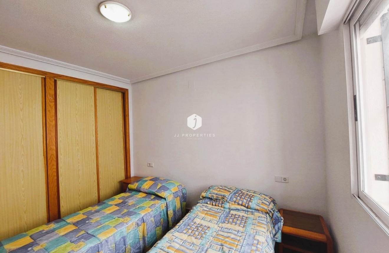 Tweedehands - Villa -
Torrevieja - Costa Blanca