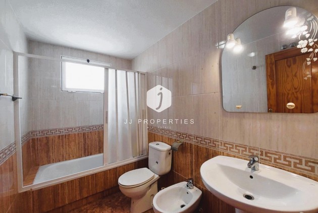 Tweedehands - Villa -
Torrevieja - Costa Blanca