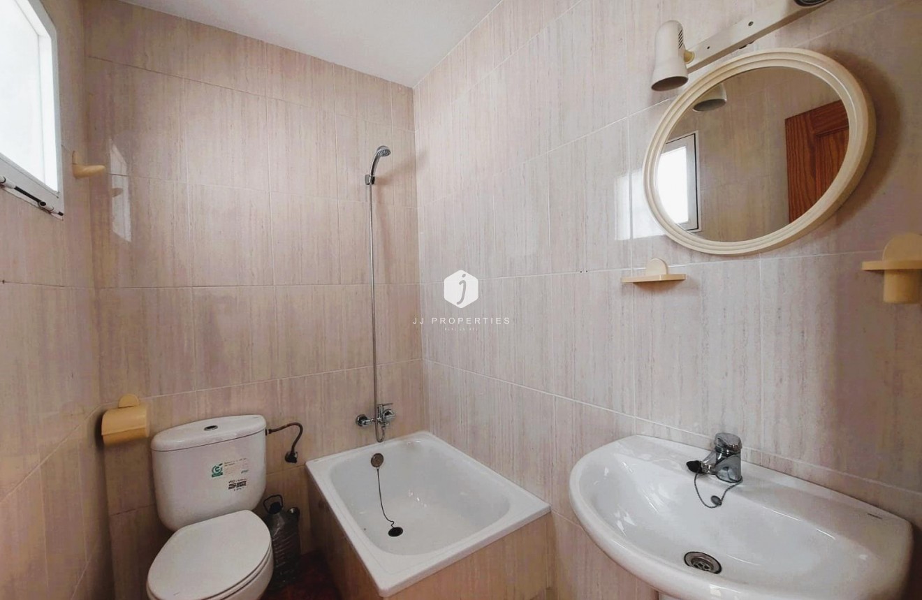 Tweedehands - Villa -
Torrevieja - Costa Blanca