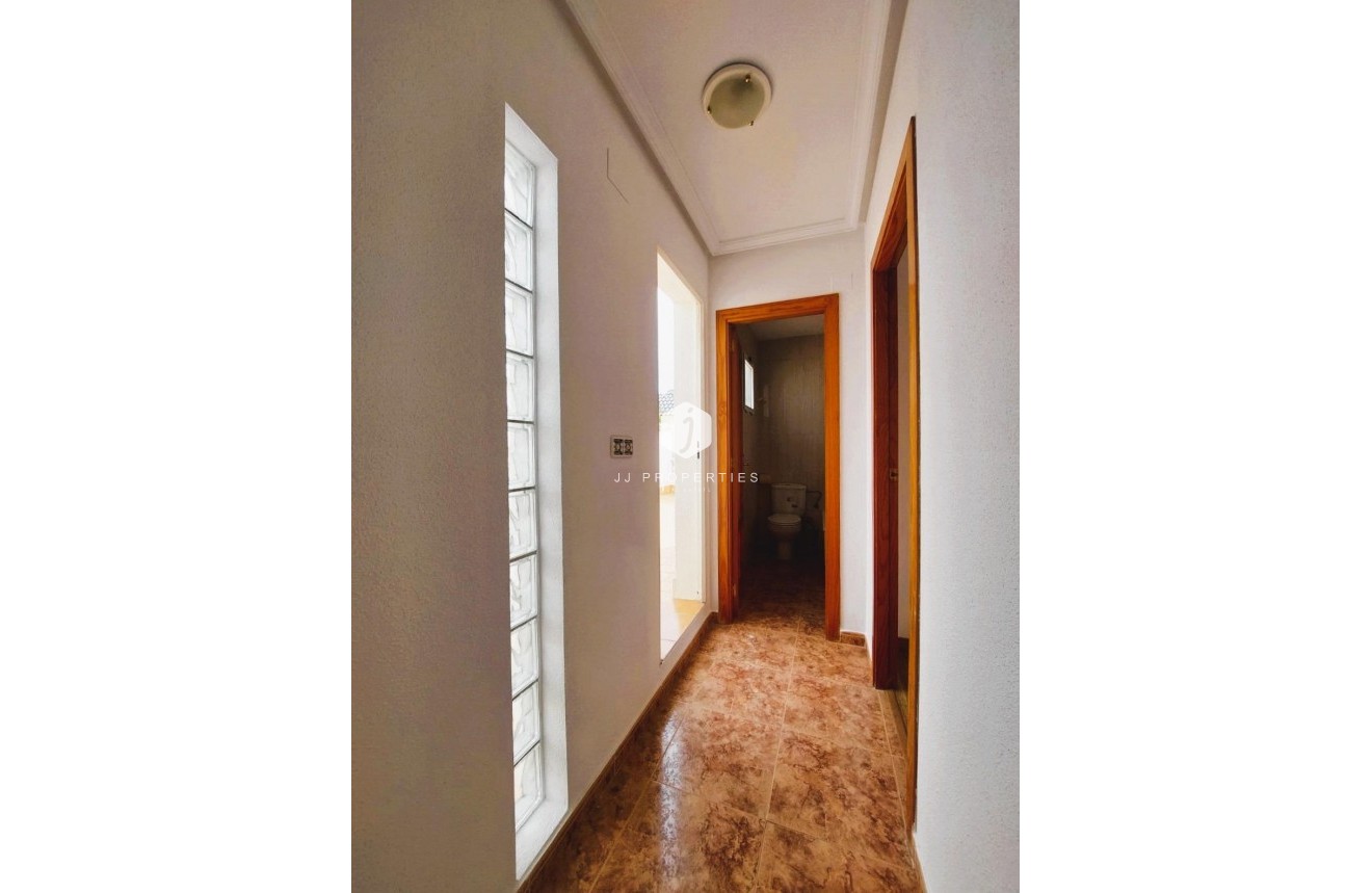 Tweedehands - Villa -
Torrevieja - Costa Blanca