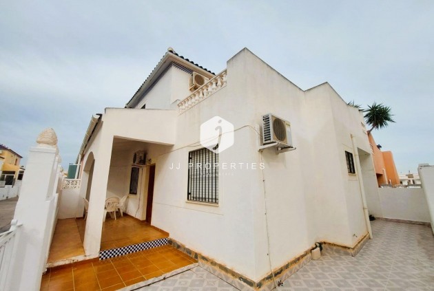 Tweedehands - Villa -
Torrevieja - Costa Blanca