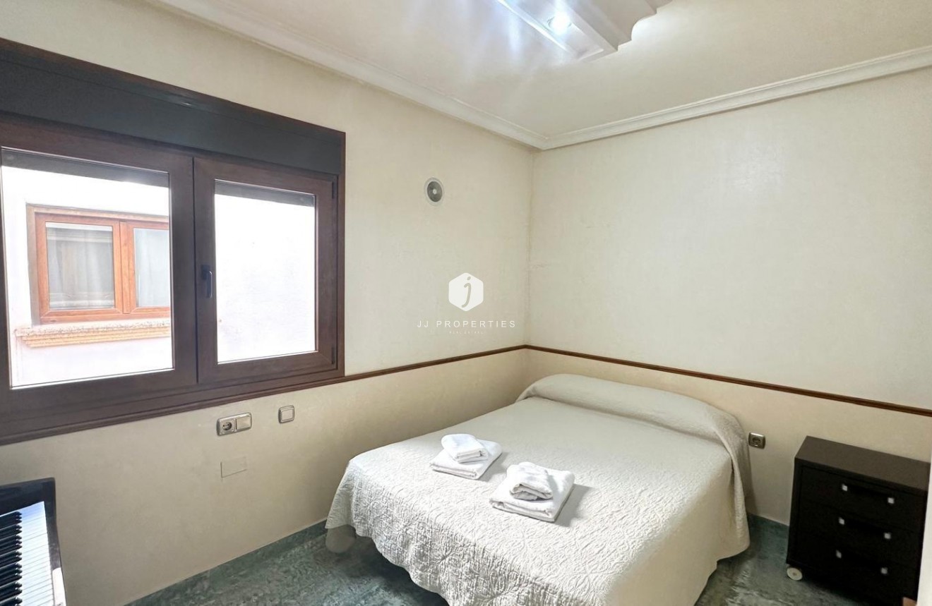 Aus zweiter Hand - Penthouse -
Torrevieja