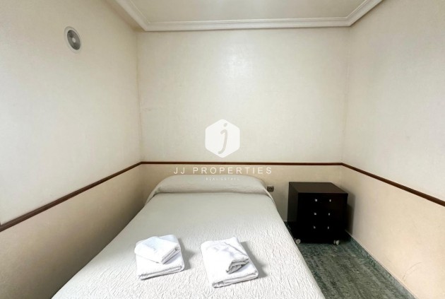 Aus zweiter Hand - Penthouse -
Torrevieja