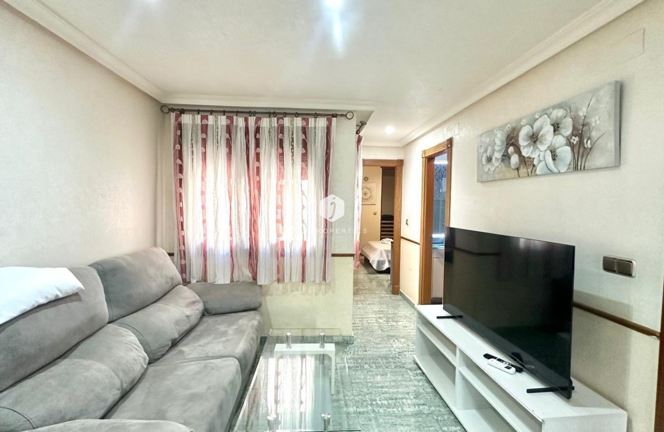 Aus zweiter Hand - Penthouse -
Torrevieja