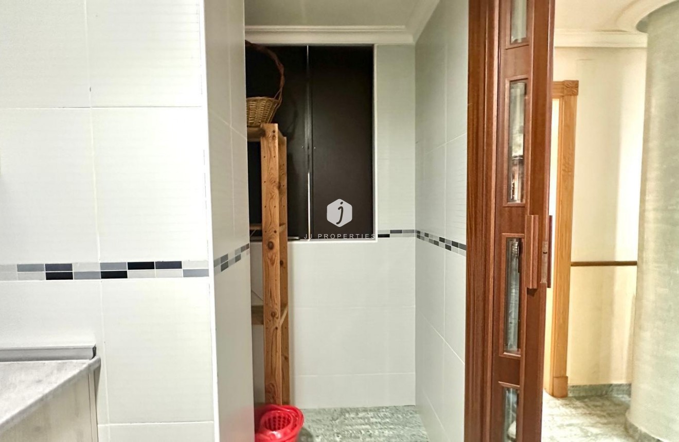 Aus zweiter Hand - Penthouse -
Torrevieja