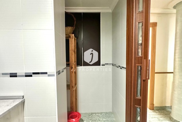 Aus zweiter Hand - Penthouse -
Torrevieja