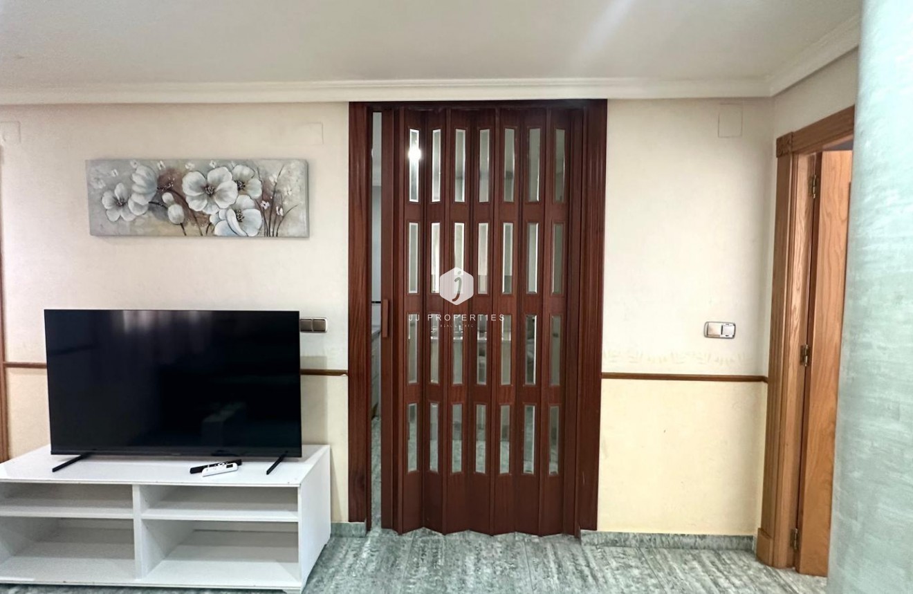 Aus zweiter Hand - Penthouse -
Torrevieja