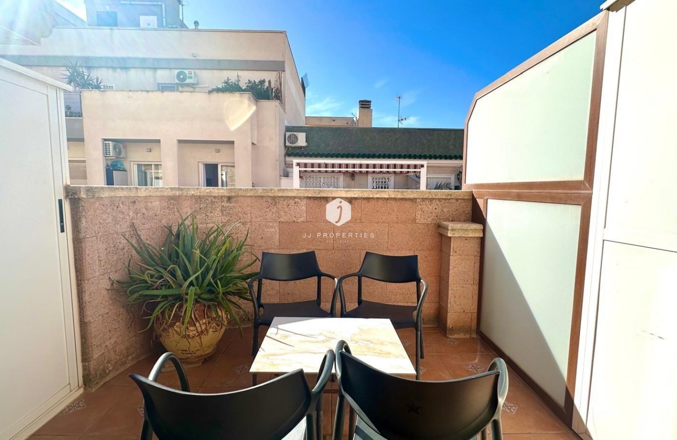 Aus zweiter Hand - Penthouse -
Torrevieja