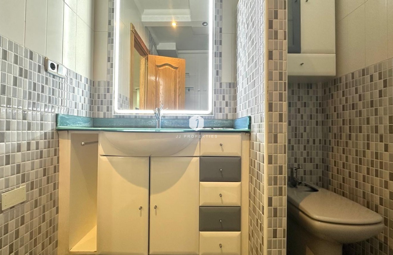 Aus zweiter Hand - Penthouse -
Torrevieja