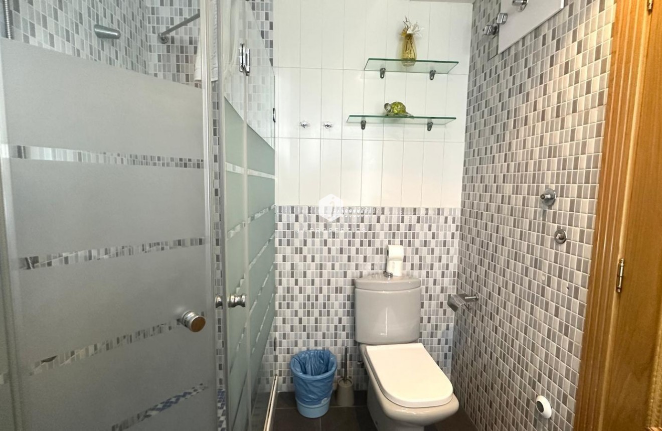 Aus zweiter Hand - Penthouse -
Torrevieja