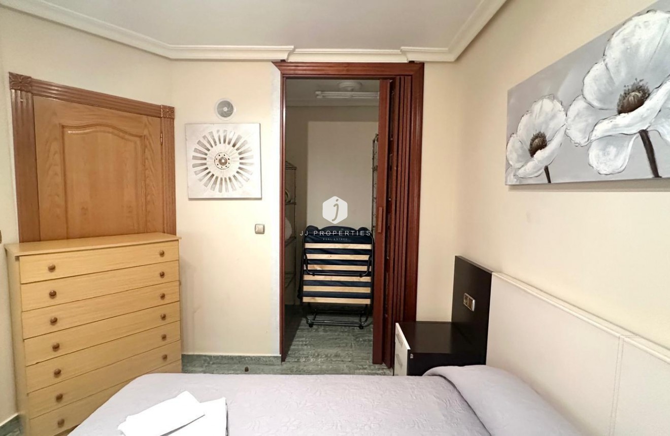 Aus zweiter Hand - Penthouse -
Torrevieja