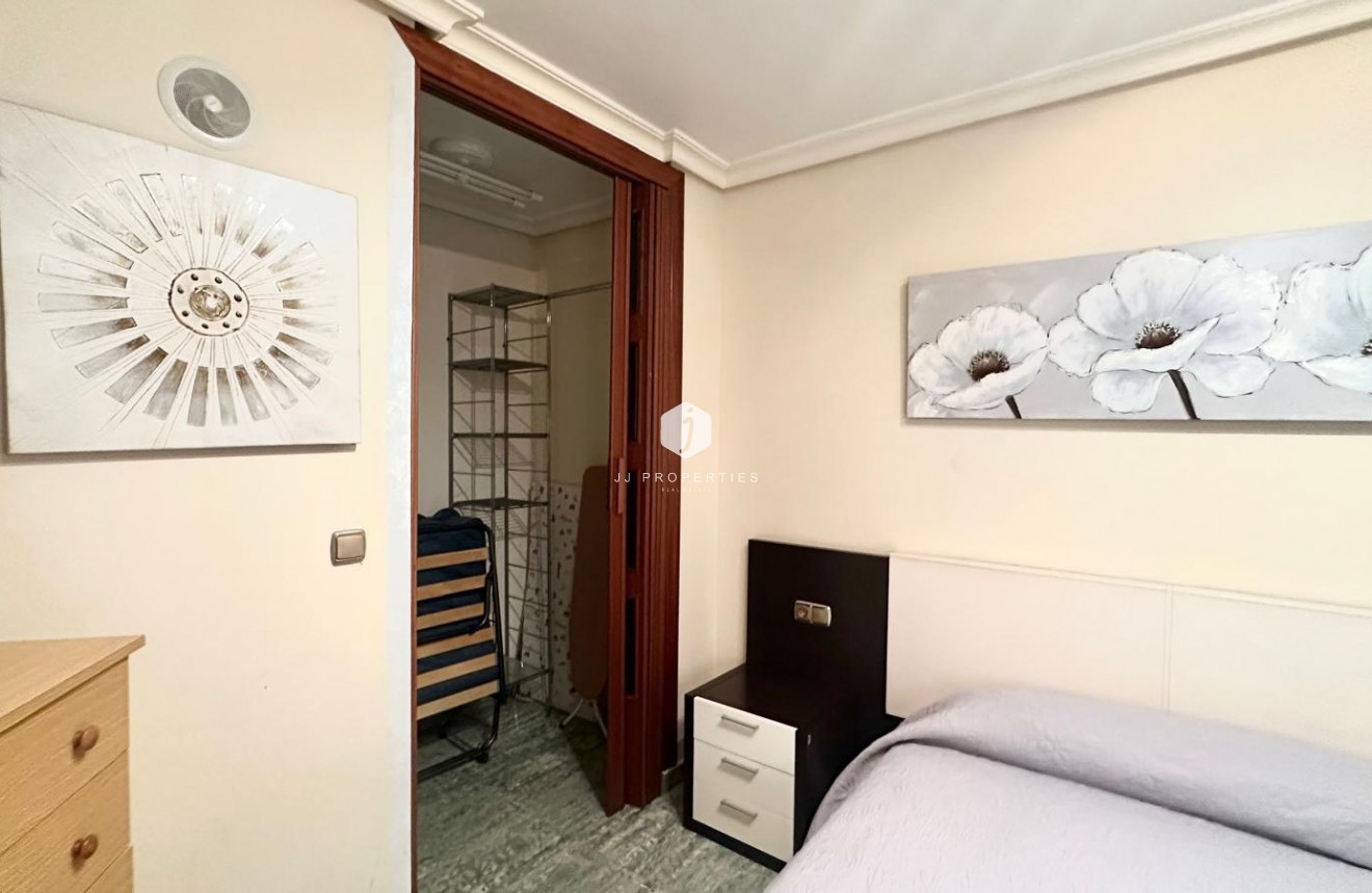 Aus zweiter Hand - Penthouse -
Torrevieja