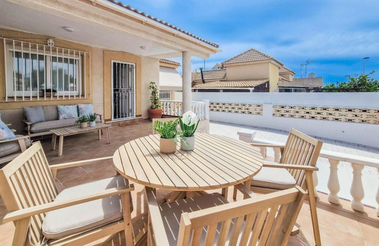 Tweedehands - Bungalow -
Torrevieja - Costa Blanca