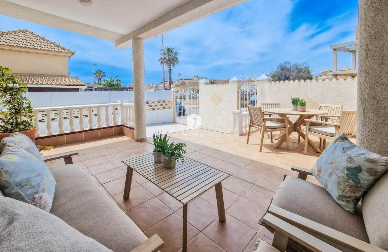 Tweedehands - Bungalow -
Torrevieja - Costa Blanca
