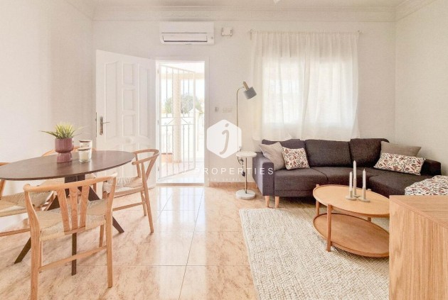 Tweedehands - Bungalow -
Torrevieja - Costa Blanca