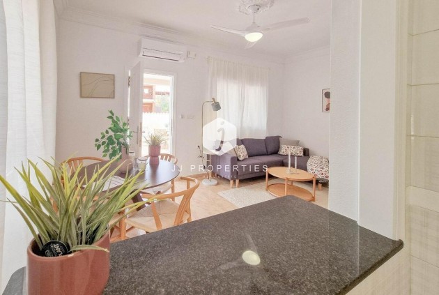 Tweedehands - Bungalow -
Torrevieja - Costa Blanca