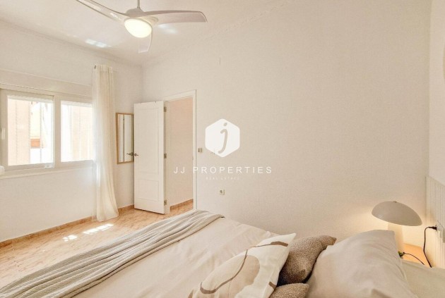 Tweedehands - Bungalow -
Torrevieja - Costa Blanca