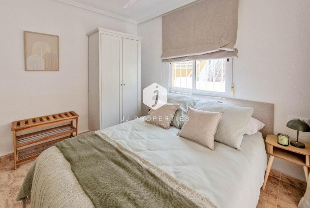 Tweedehands - Bungalow -
Torrevieja - Costa Blanca