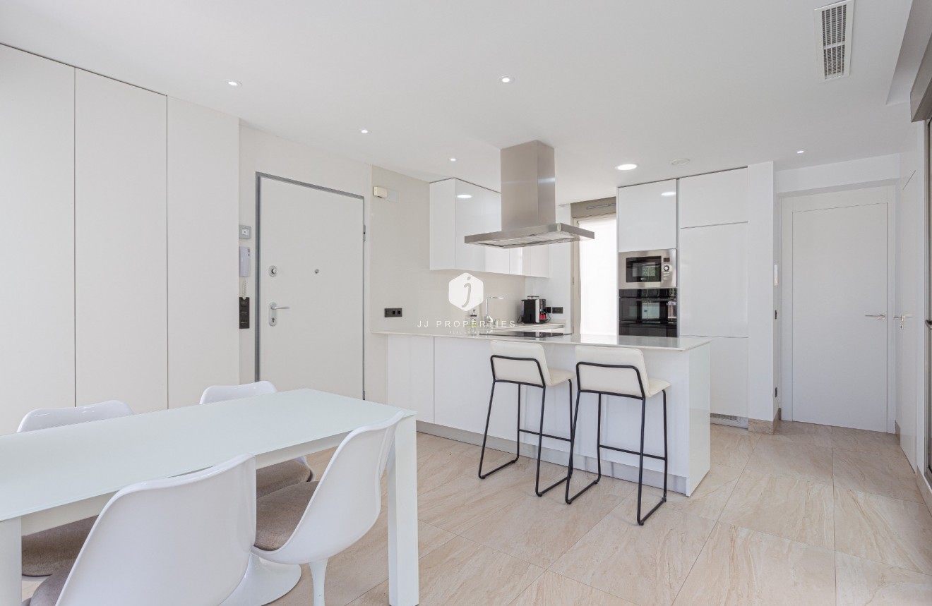 D'occasion - Villa -
Orihuela Costa - Costa Blanca