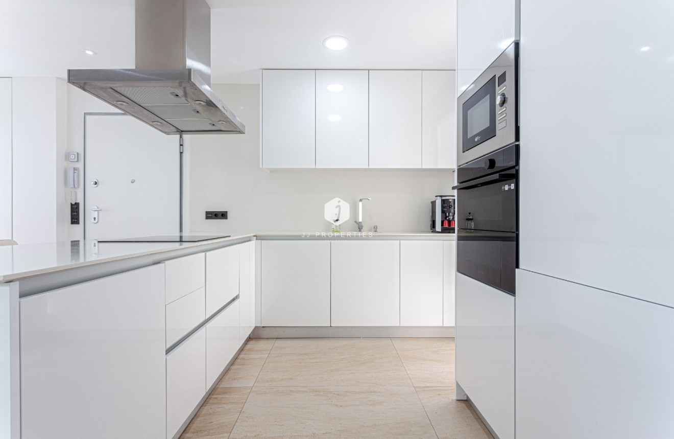 D'occasion - Villa -
Orihuela Costa - Costa Blanca