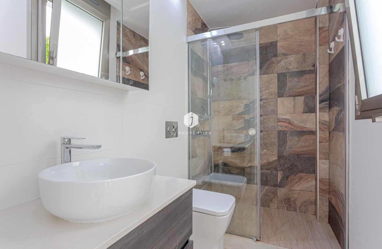 D'occasion - Villa -
Orihuela Costa - Costa Blanca