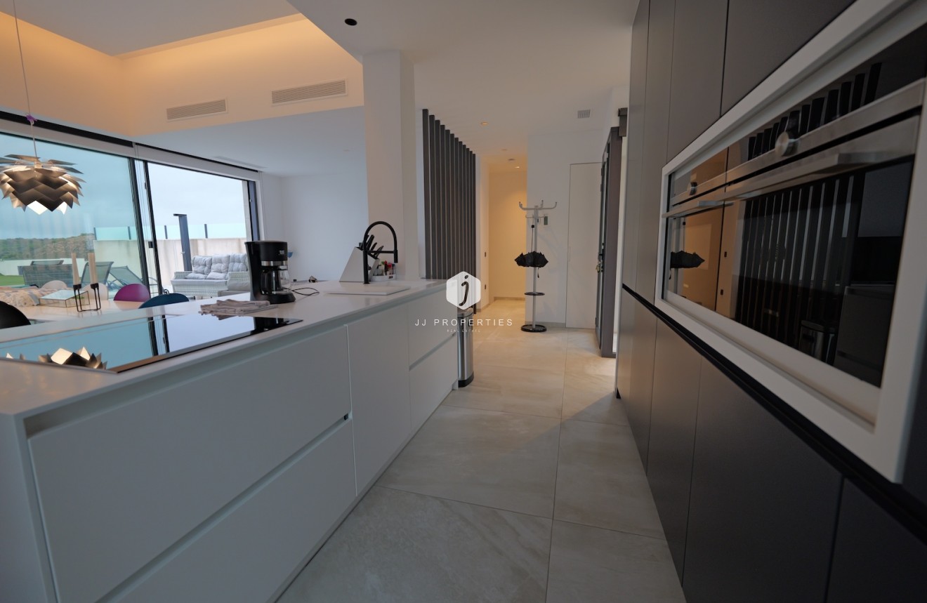 Tweedehands - Villa -
Rojales - Inland