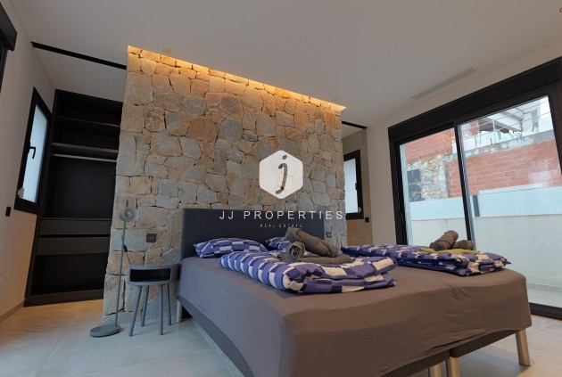 Tweedehands - Villa -
Rojales - Inland