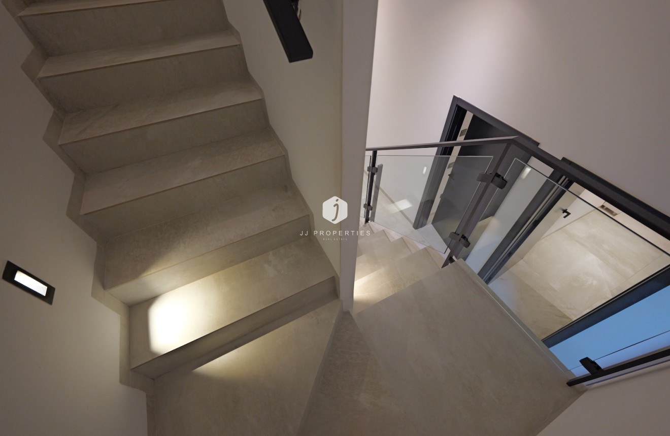 Tweedehands - Villa -
Rojales - Inland