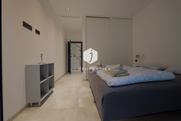 Tweedehands - Villa -
Rojales - Inland