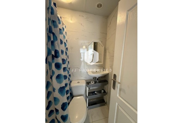 Tweedehands - Appartement / flat -
Torrevieja - Playa del Cura