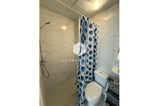 Tweedehands - Appartement / flat -
Torrevieja - Playa del Cura