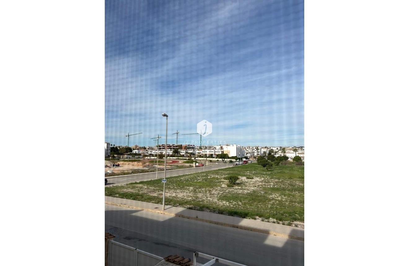 Z drugiej ręki - Dupleks -
Orihuela Costa - Punta Prima