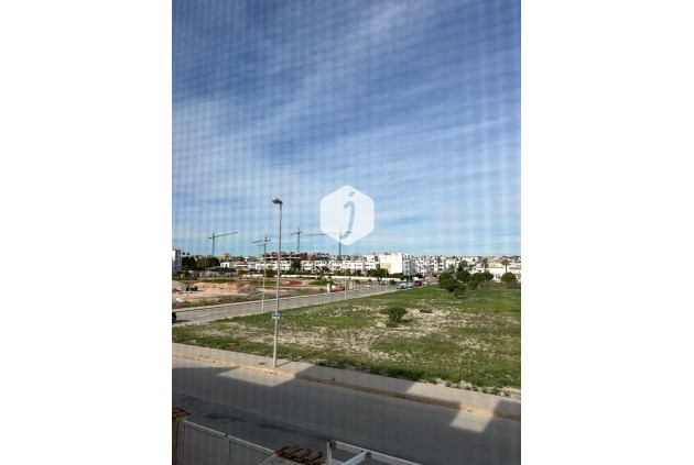 Z drugiej ręki - Dupleks -
Orihuela Costa - Punta Prima