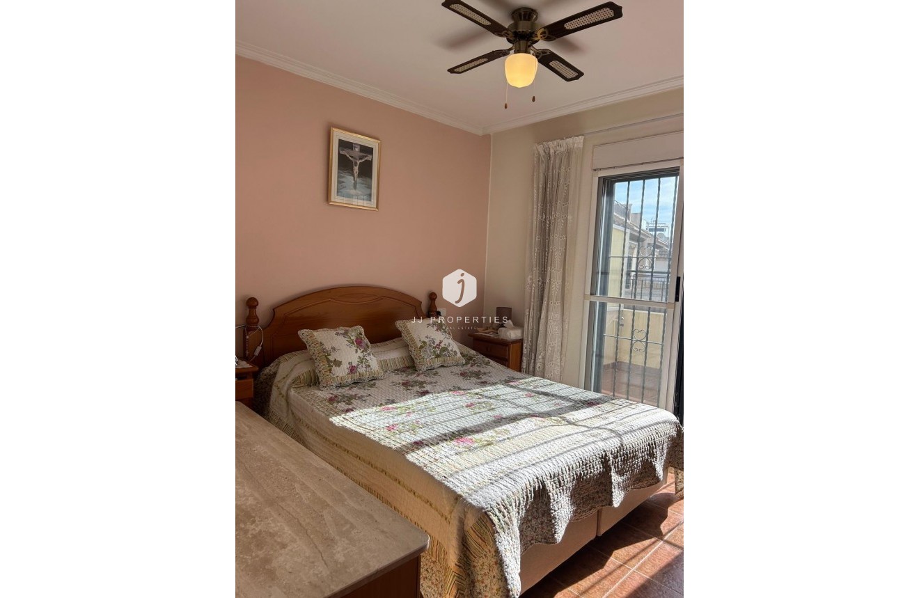 Z drugiej ręki - Dupleks -
Orihuela Costa - Punta Prima