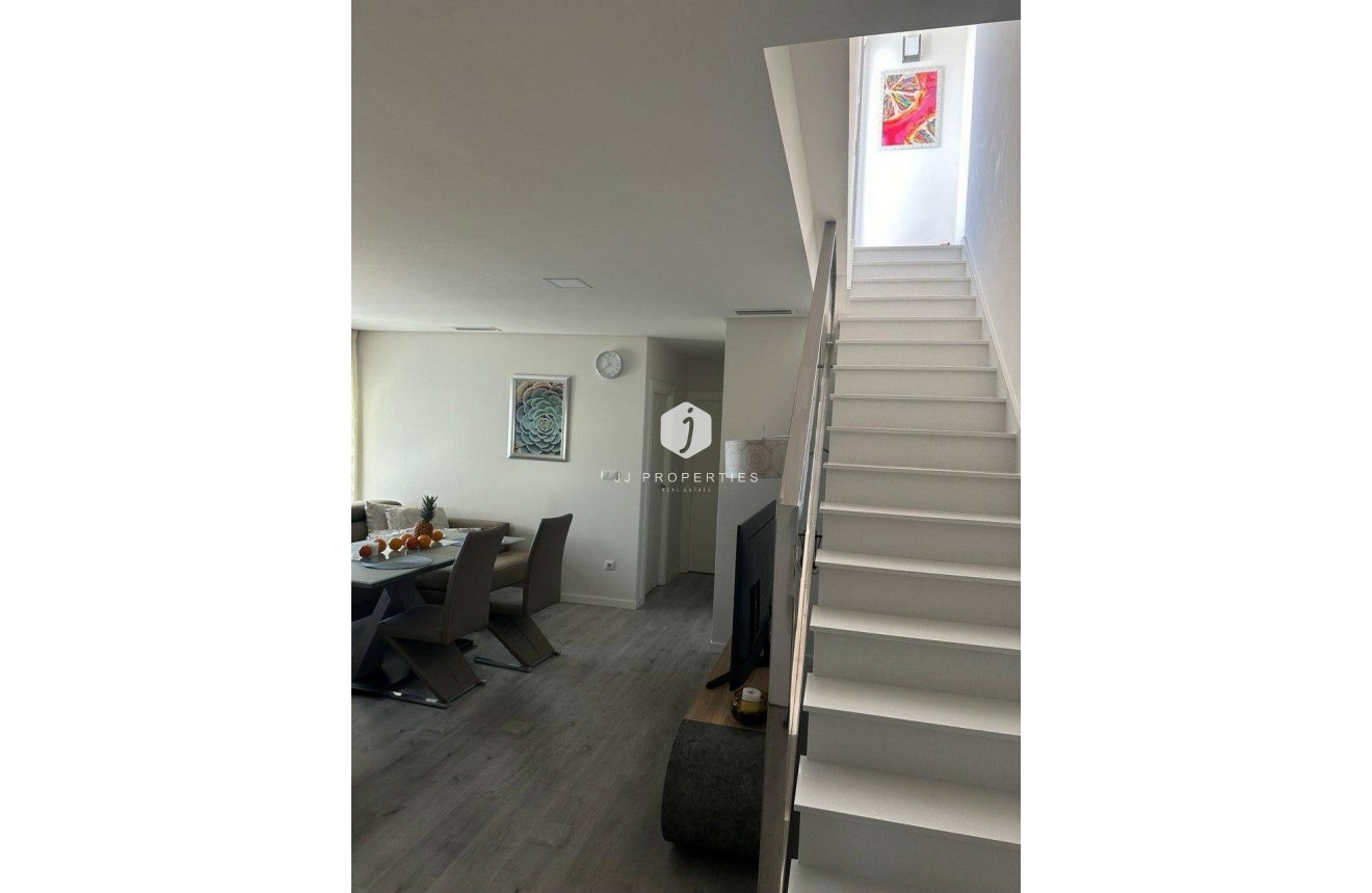 Tweedehands - Appartement / flat -
Orihuela Costa - Villamartín