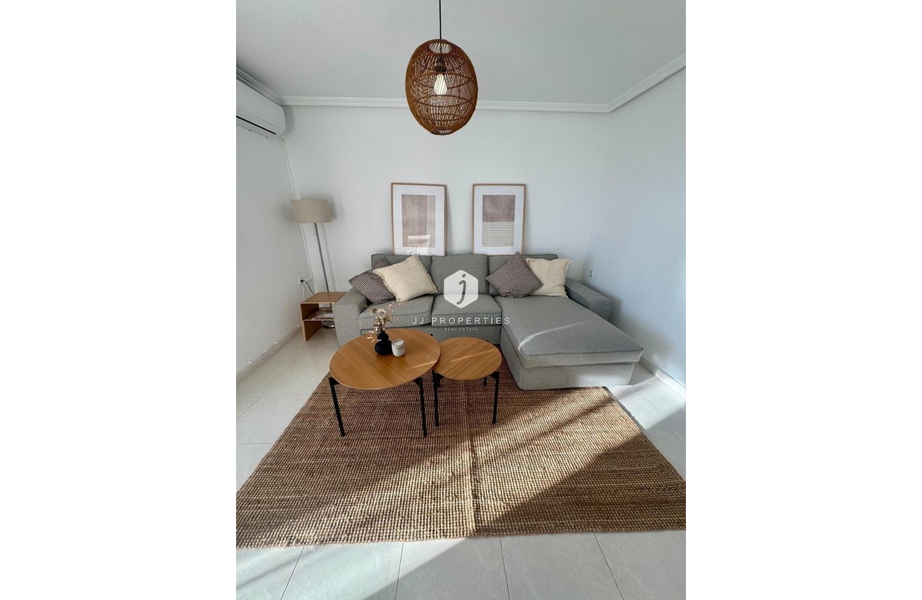 Tweedehands - Appartement / flat -
Orihuela Costa - Playa Flamenca