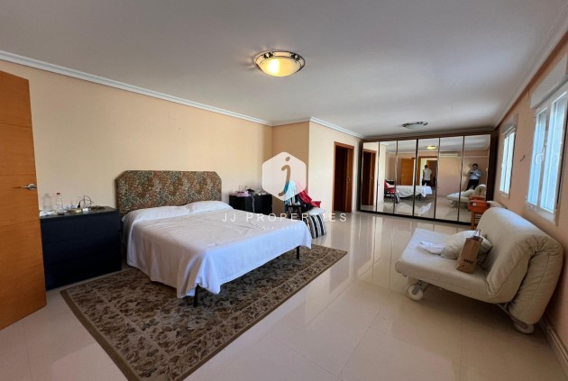 Tweedehands - Villa -
Torrevieja - Torreta Florida
